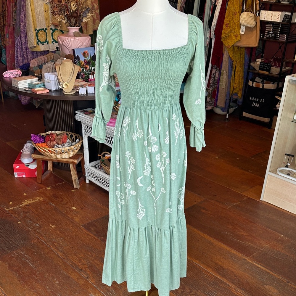 Sister Nettle Matricaria Dress Linen Sage Green Small